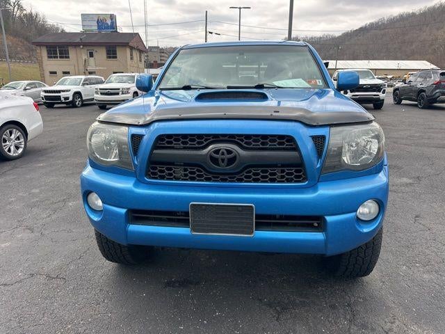 2011 Toyota Tacoma 4WD Double Cab Short Bed V6 Manual (Natl)