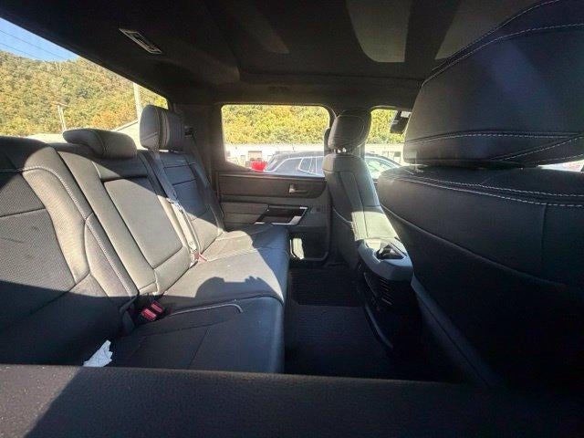 2026 Toyota Tundra 4WD 4WD Limited CrewMax 5.5' Bed (Natl)