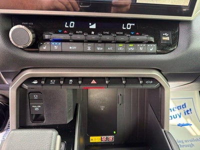 2026 Toyota Tundra 4WD 4WD Limited CrewMax 5.5' Bed (Natl)