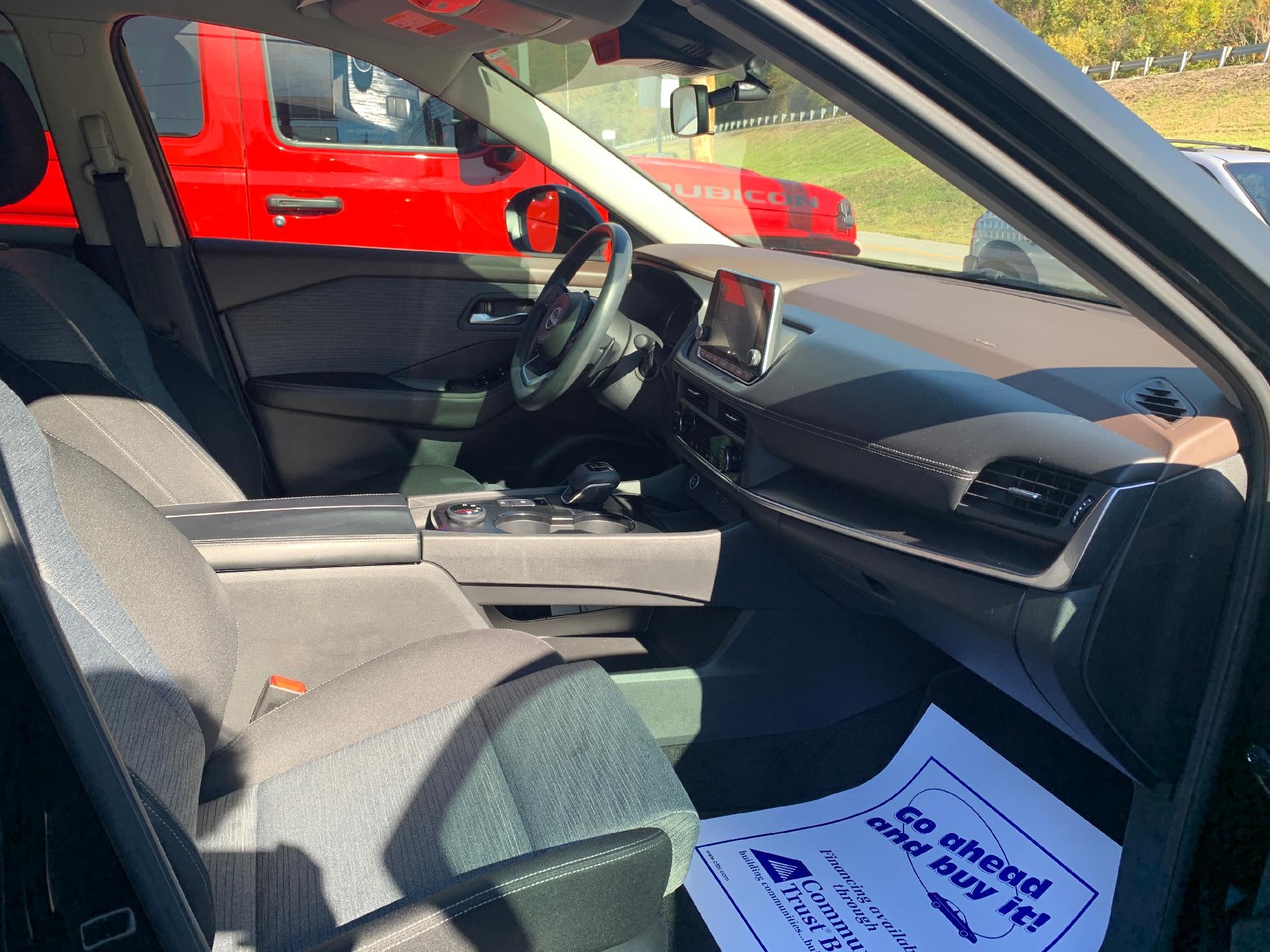 2023 Nissan Rogue AWD SV