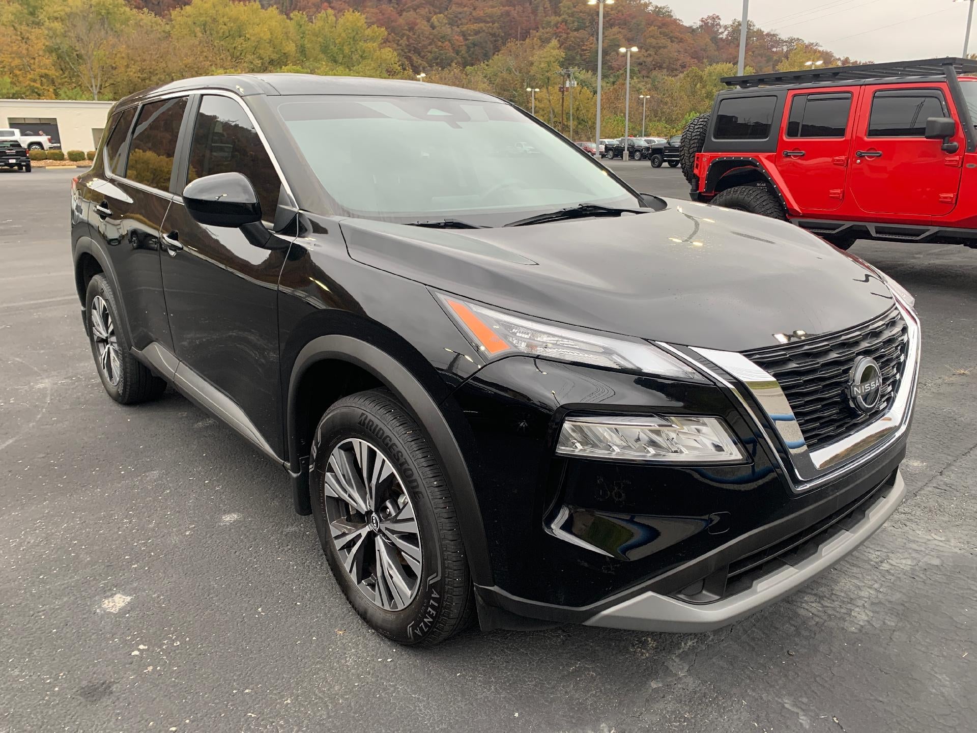 2023 Nissan Rogue AWD SV