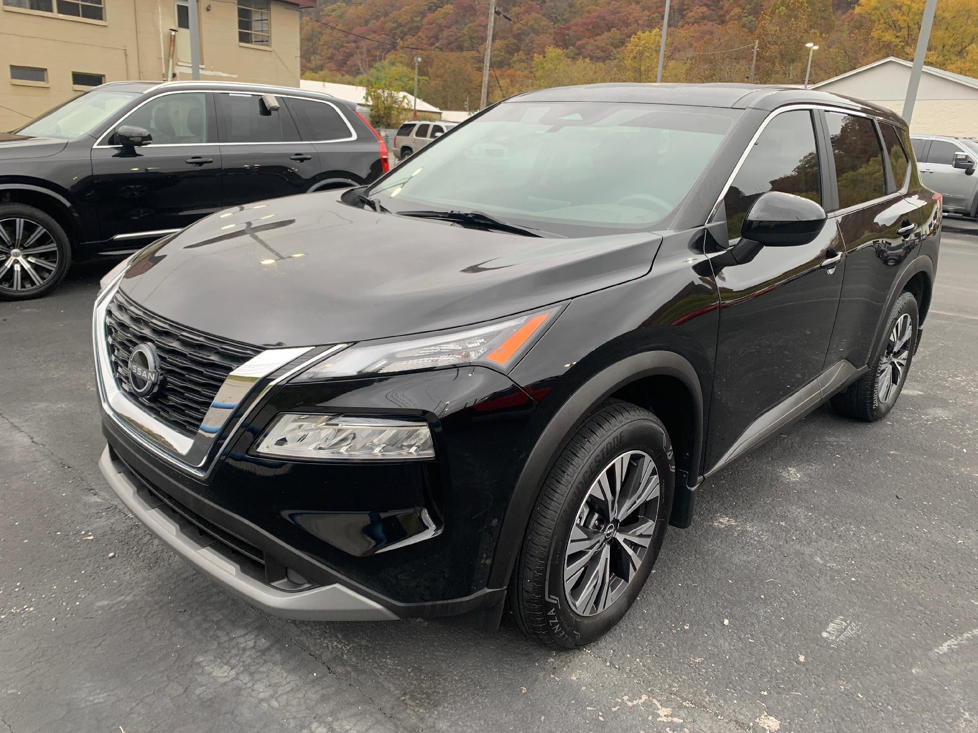 2023 Nissan Rogue AWD SV