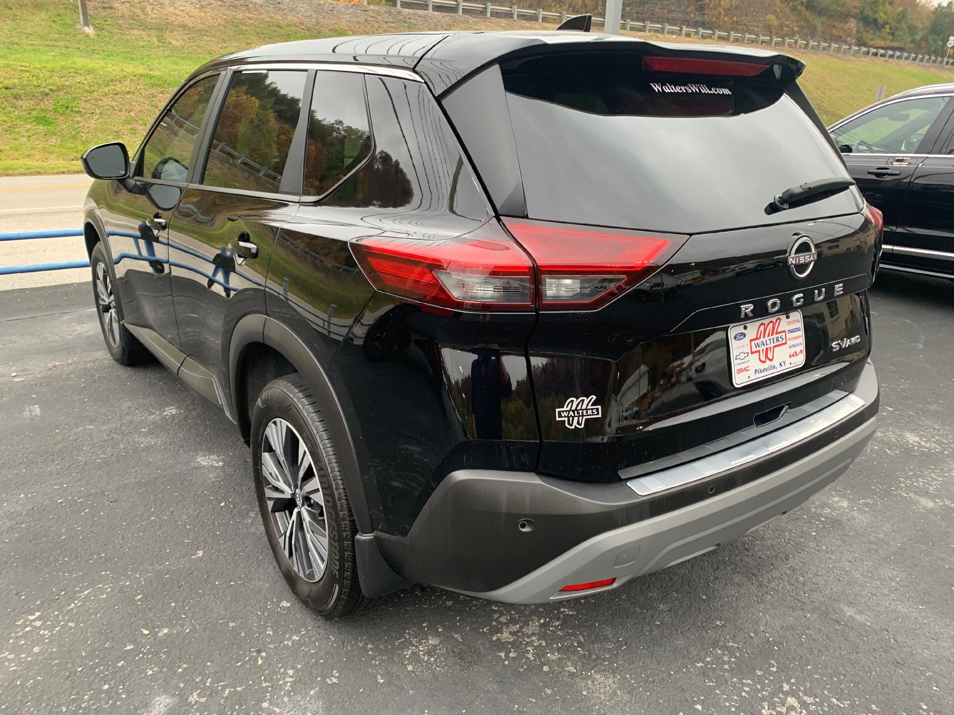 2023 Nissan Rogue AWD SV