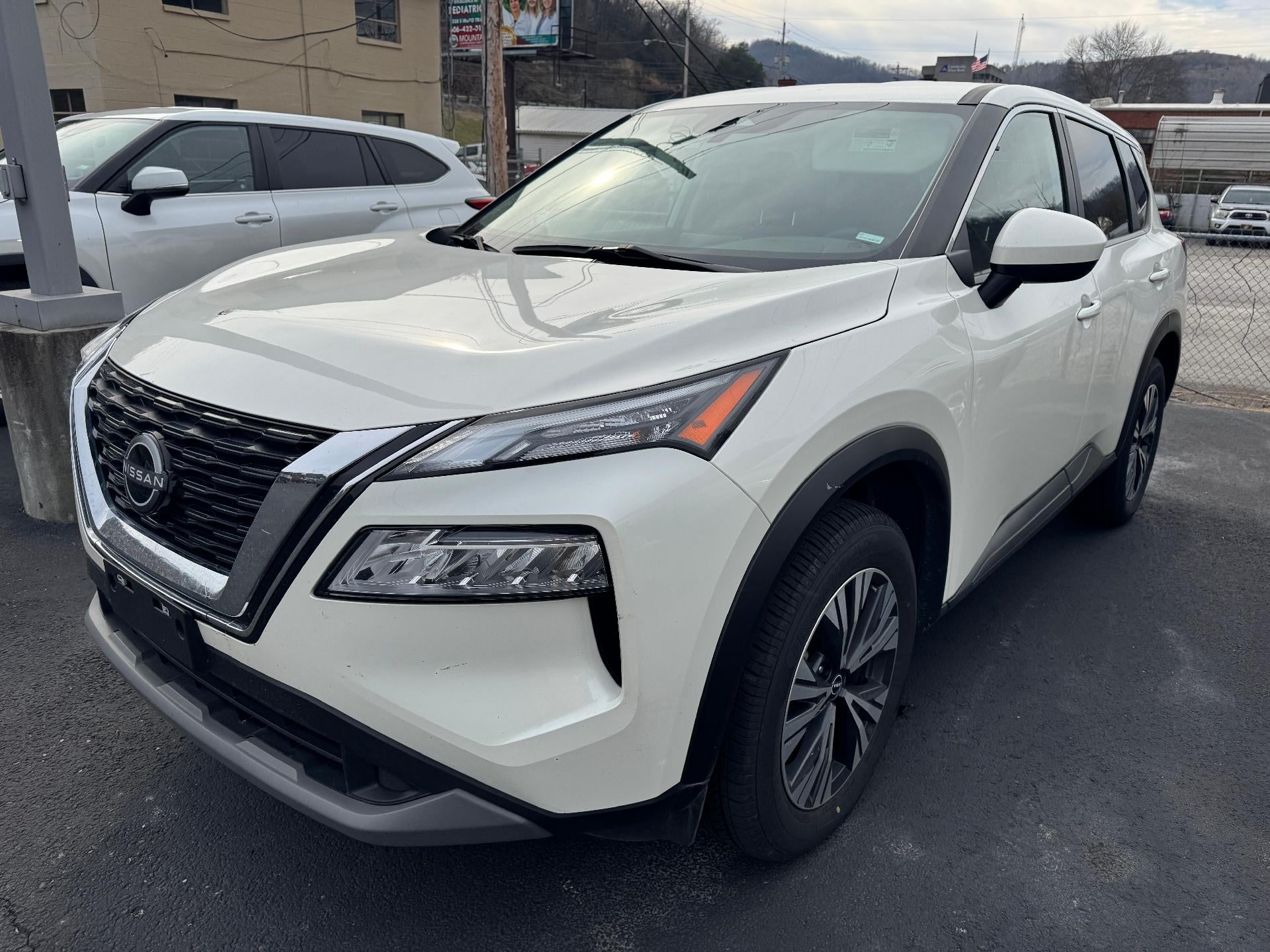 2023 Nissan Rogue AWD SV