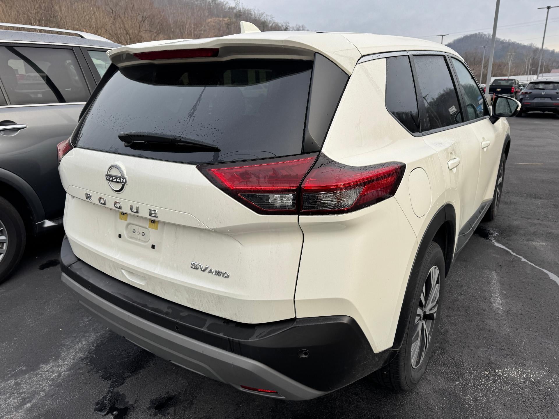 2023 Nissan Rogue AWD SV