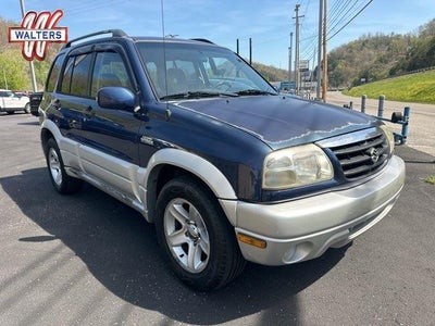2003 Suzuki Grand Vitara Base