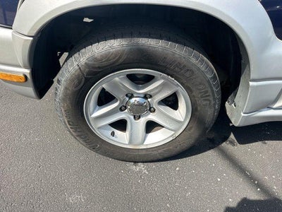 2003 Suzuki Grand Vitara Base