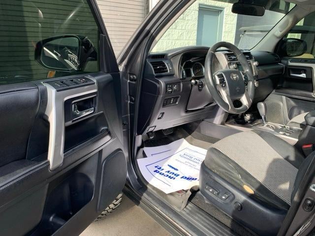 2015 Toyota 4Runner 4WD 4dr V6 SR5 (GS)