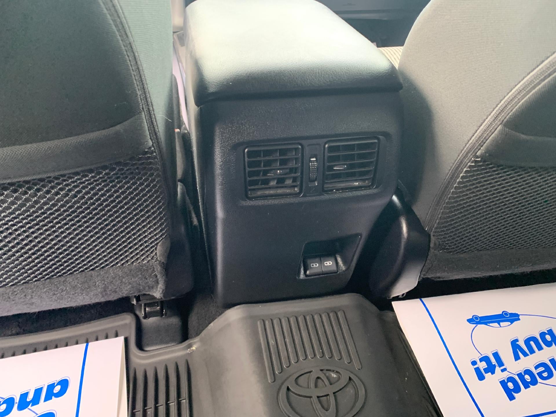 2024 Toyota 4Runner SR5 4WD (GS)