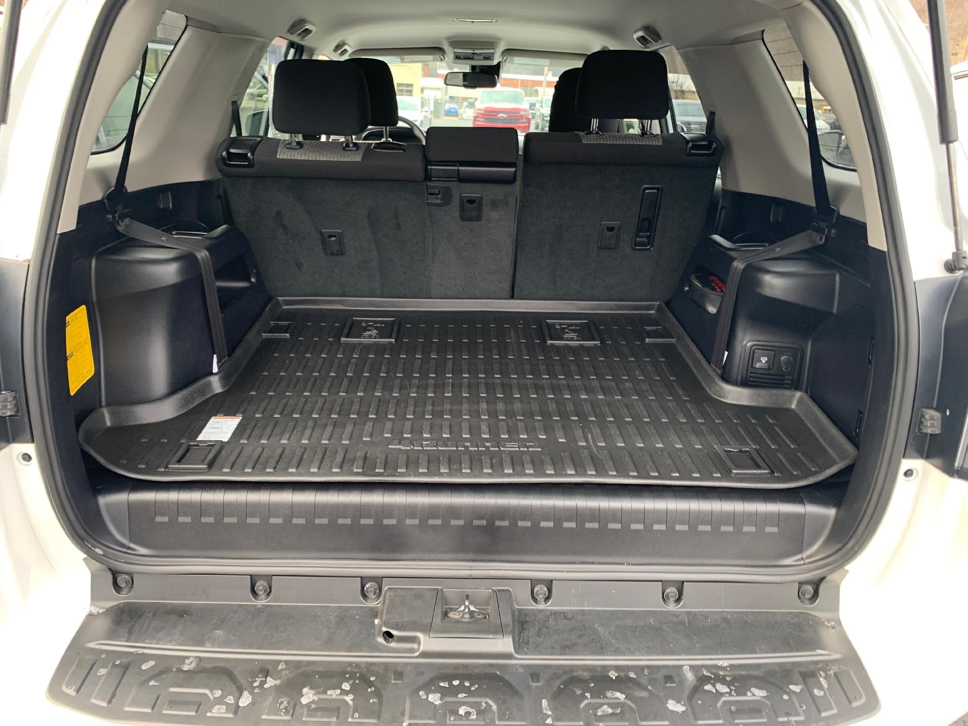 2024 Toyota 4Runner SR5 4WD (GS)