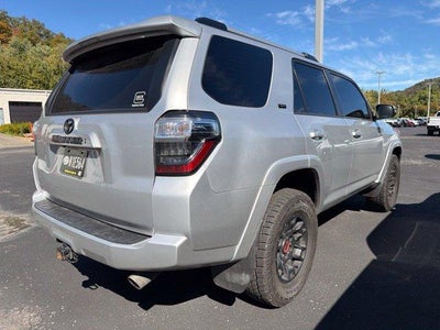 2022 Toyota 4Runner SR5 Premium 4WD (Natl)