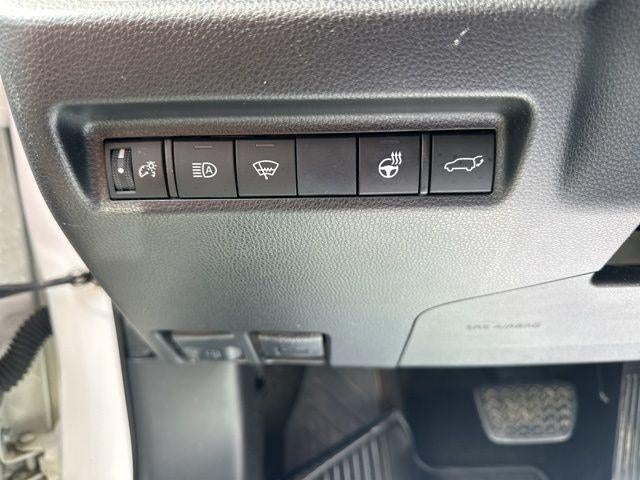 2020 Toyota RAV4 XLE AWD (Natl)