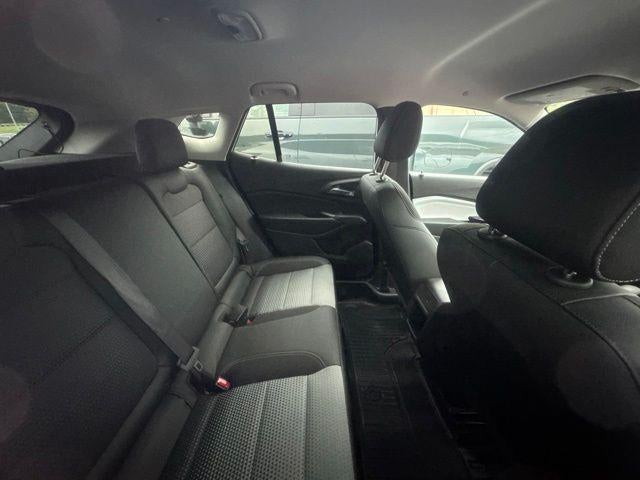2025 Chevrolet Trax FWD 4dr LT