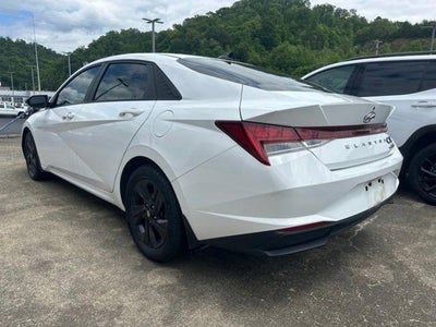 2022 Hyundai Elantra Hybrid Blue DCT