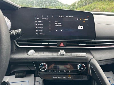 2024 Hyundai Elantra SEL IVT