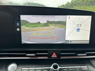 2024 Hyundai Elantra SEL IVT