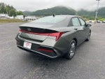 2024 Hyundai Elantra SEL IVT