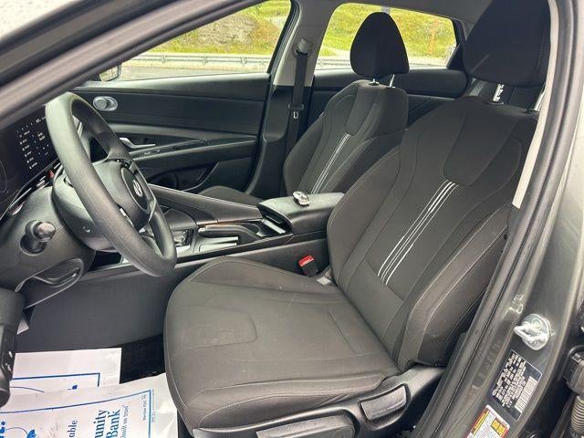 2024 Hyundai Elantra SEL IVT