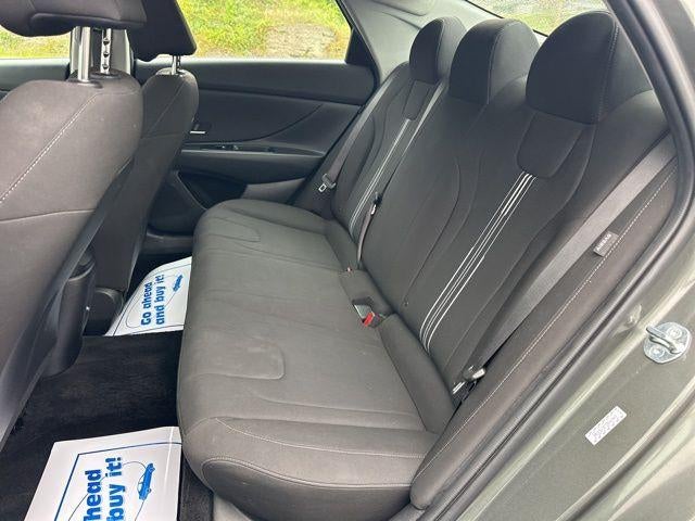 2024 Hyundai Elantra SEL IVT