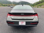 2024 Hyundai Elantra SEL IVT