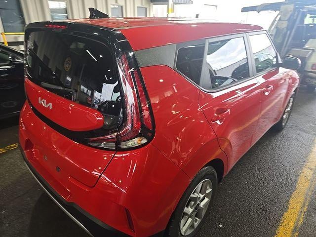 2024 Kia Soul LX IVT