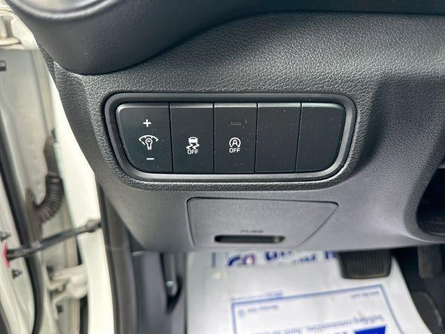 2024 Kia Soul LX IVT