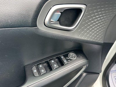 2024 Kia Soul LX IVT