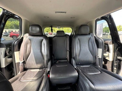 2022 Kia Carnival LXS FWD
