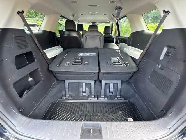 2022 Kia Carnival LXS FWD