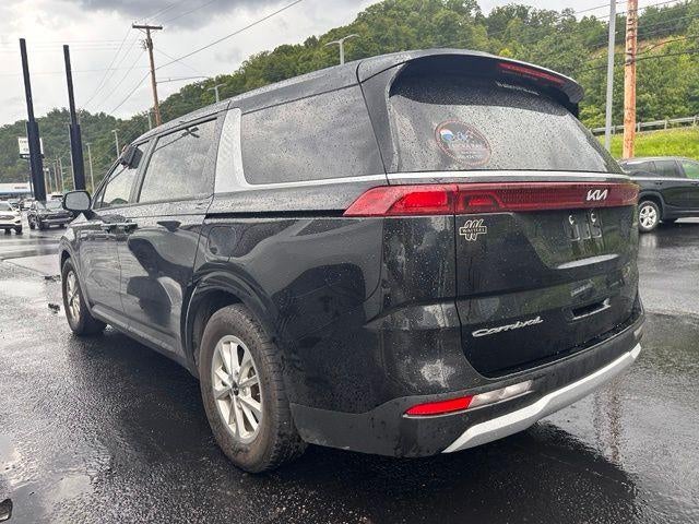 2022 Kia Carnival LXS FWD