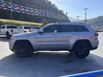 2021 Jeep Grand Cherokee Laredo X 4x4