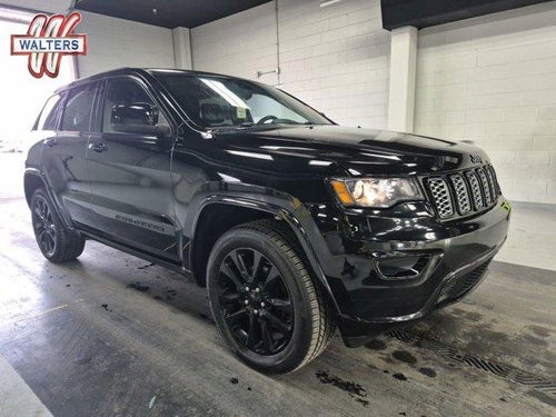 2017 Jeep Grand Cherokee Altitude 4x4 *Ltd Avail*