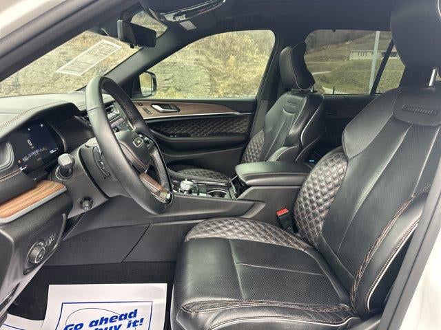 2022 Jeep Grand Cherokee Summit 4x4