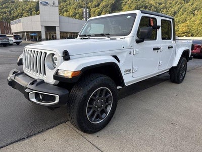 2022 Jeep Gladiator Overland 4x4
