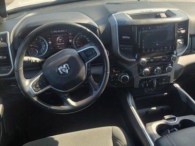 2022 RAM 1500 Big Horn 4x4 Crew Cab 5'7" Box