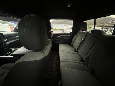 2021 RAM 1500 Big Horn 4x4 Crew Cab 5'7" Box