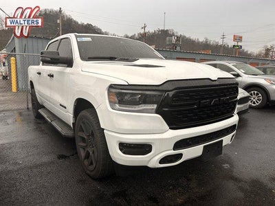 2023 RAM 1500 Laramie 4x4 Crew Cab 5'7" Box