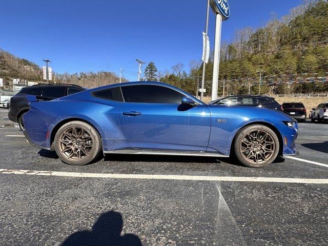 2024 Ford Mustang GT Fastback