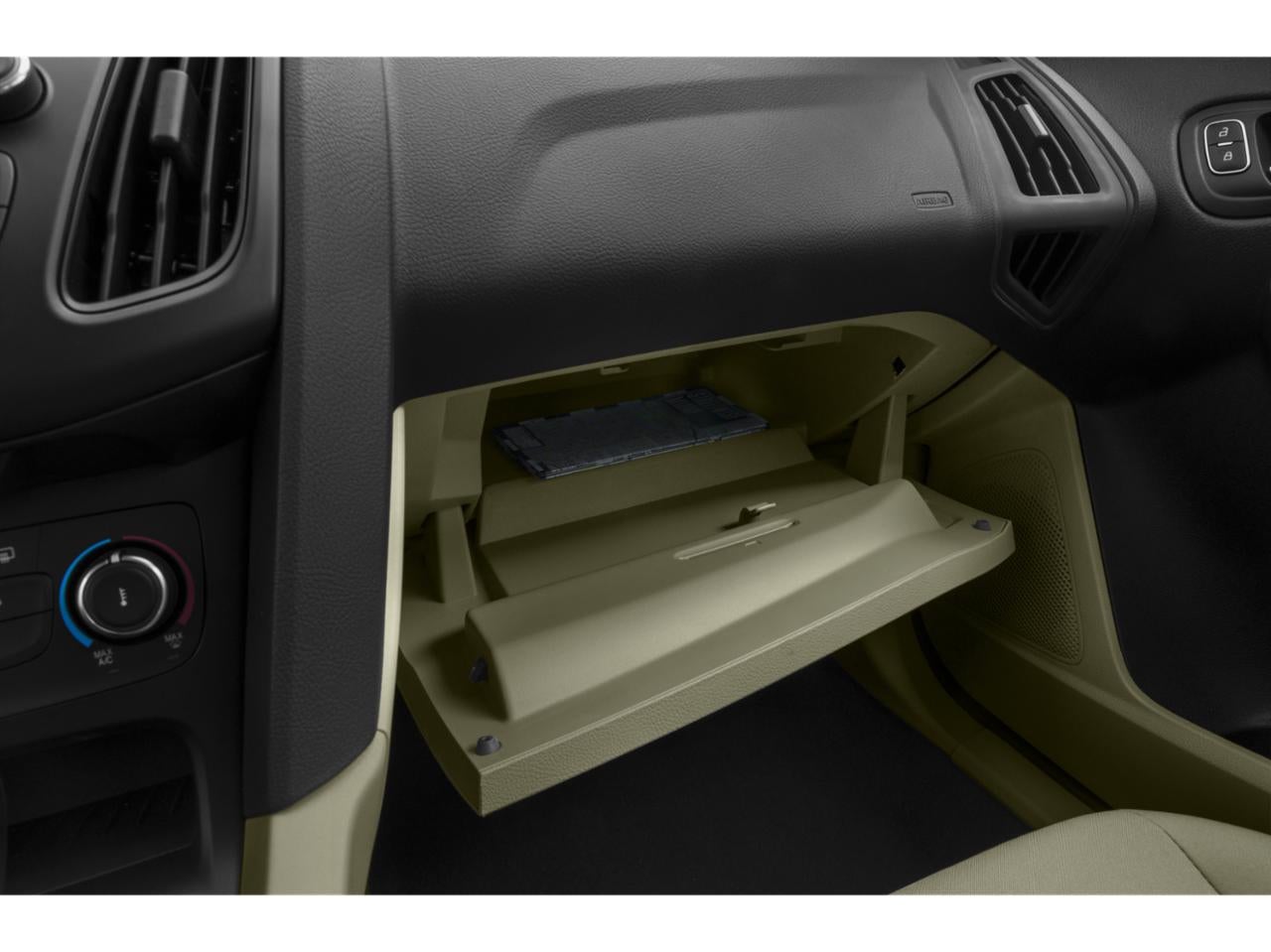 2015 Ford Focus 4dr Sdn S