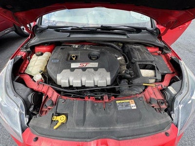 2014 Ford Focus 5dr HB ST