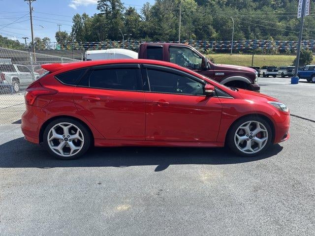 2014 Ford Focus 5dr HB ST