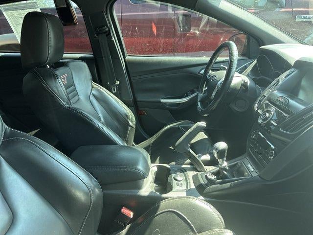 2014 Ford Focus 5dr HB ST