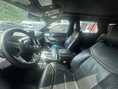 2022 Ford Explorer ST 4WD