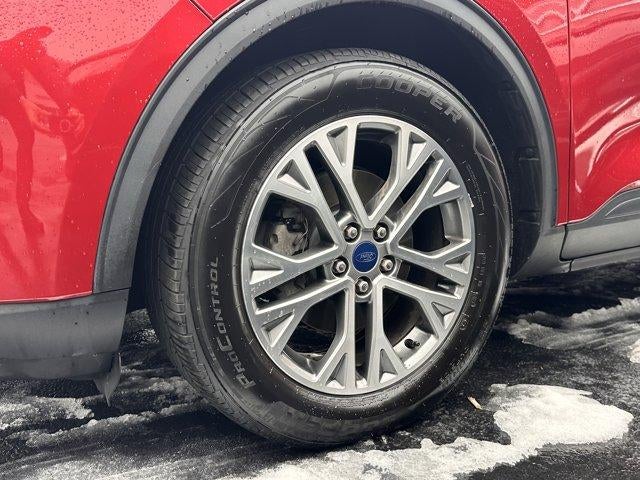 2022 Ford Escape SEL FWD