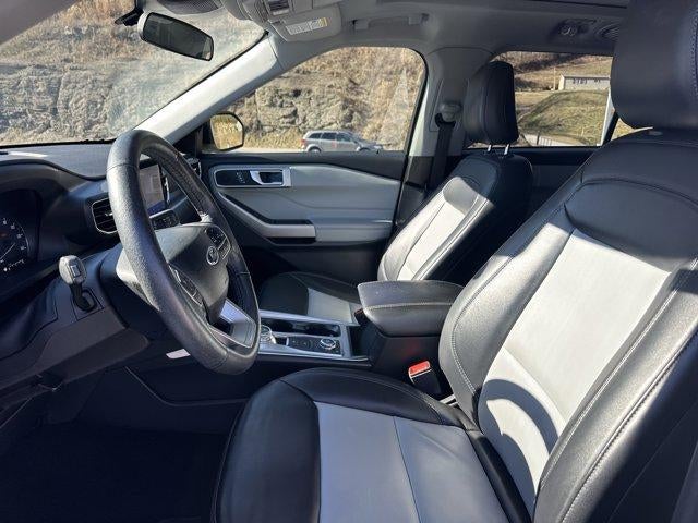 2023 Ford Explorer XLT 4WD