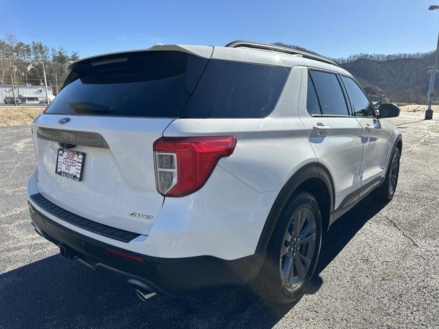 2023 Ford Explorer XLT 4WD