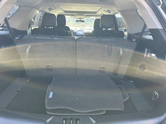 2023 Ford Explorer XLT 4WD