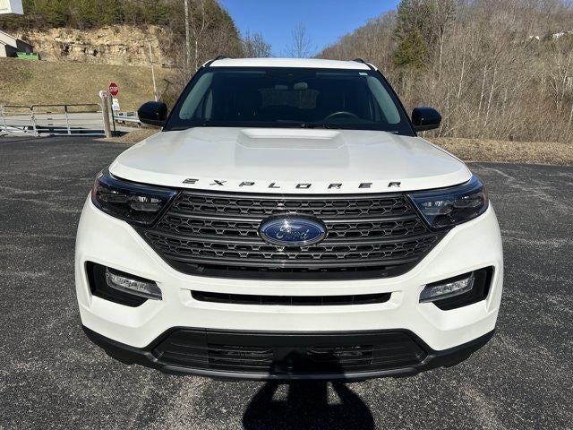2023 Ford Explorer XLT 4WD