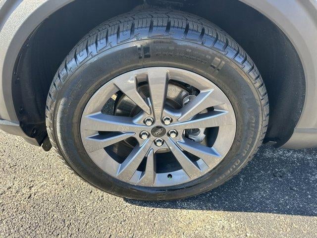 2023 Ford Explorer XLT 4WD