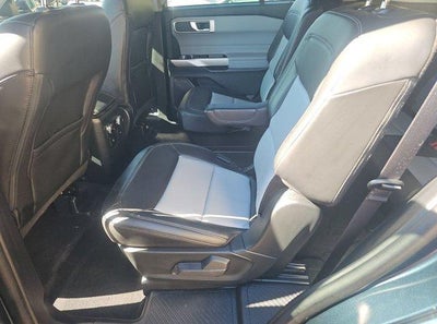 2023 Ford Explorer XLT 4WD